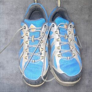 Columbia Blue Hiking Shoes